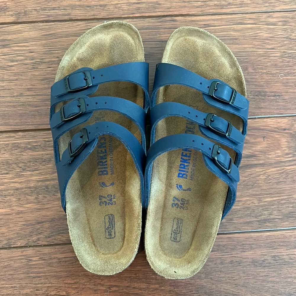 Birkenstock three strap sandal